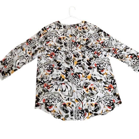 CHAUS New York Women’s Size Large blouse, sleeves button to the elbow , colorful - Picture 3 of 11